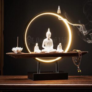Thác Khói Trầm Hương, Tượng Phật Ngồi Trên Đế Gỗ, Vòng Tròn Chiếu Sáng Bằng Đèn Led
