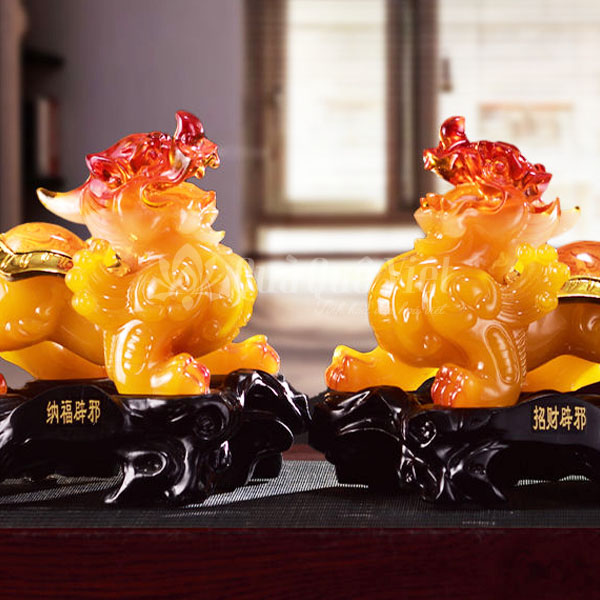 ty-huu-vang-ngoc-do-600px-1 Tỳ hưu vàng đỏ