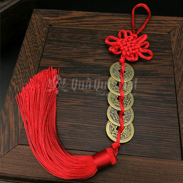 ty-huu-vang-ngoc-do-600px1234-1 Tiền cổ may mắn